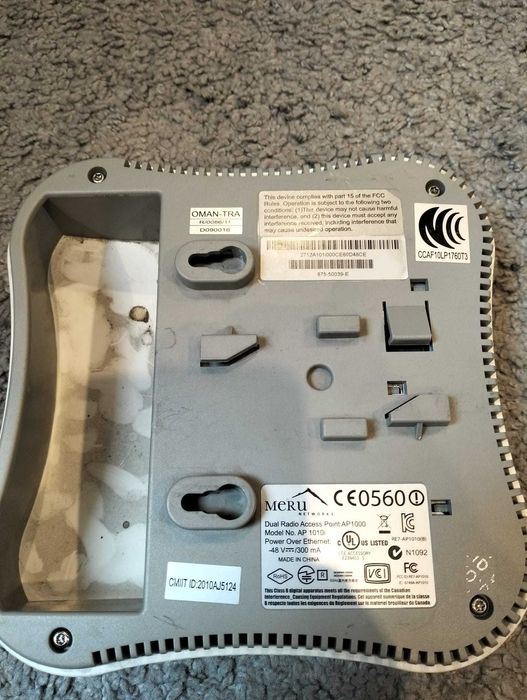 Meru AP1000 Dual Radio Access Point AP1010i z mocowaniem