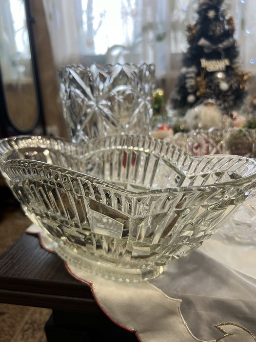 Хоусталь різне ваза ладья салатниця