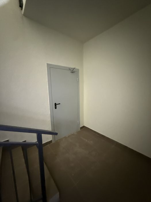 Оренда приміщення ЖК Крона Парк фасад 17 м.кв + підвал 92 м. кв. Окремий вхід