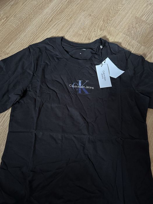 Damska koszulka ck jeans
