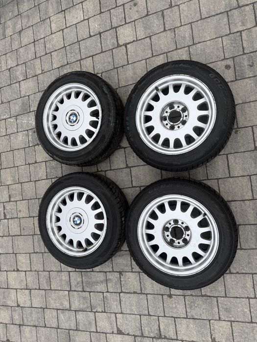Felgi BMW z oponami