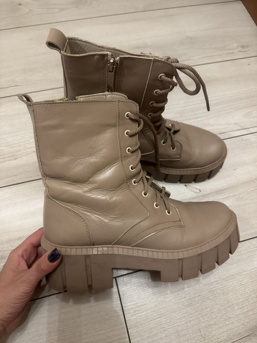 Продам шкіряне взуття