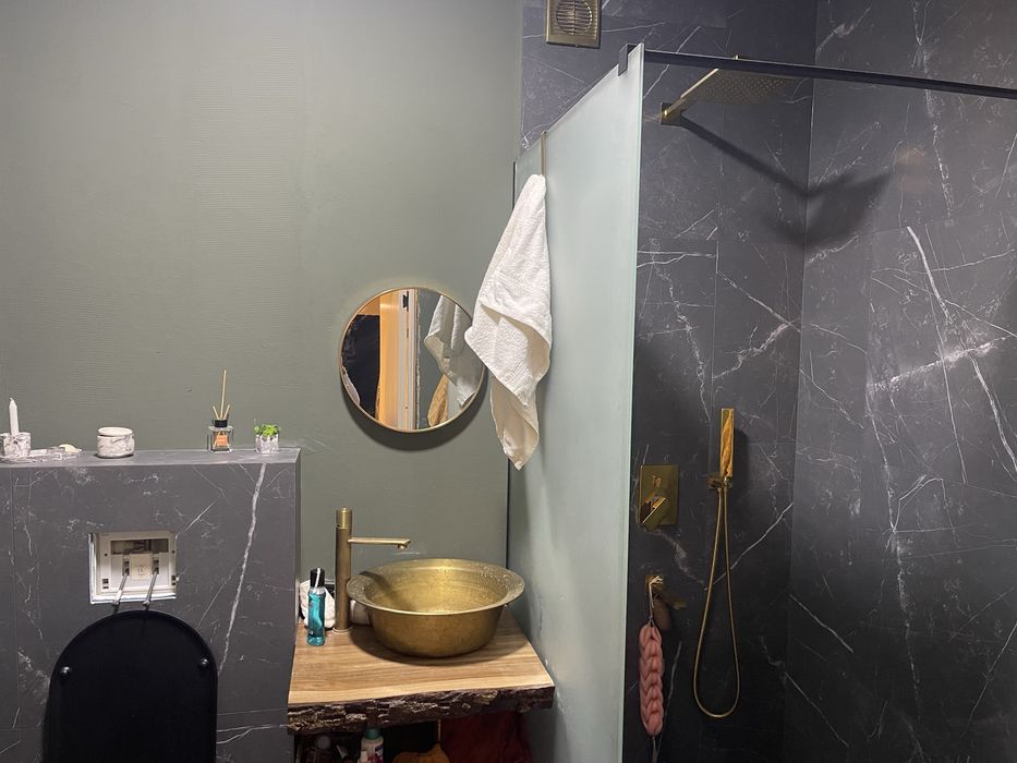 Здача кімнати для дівчини