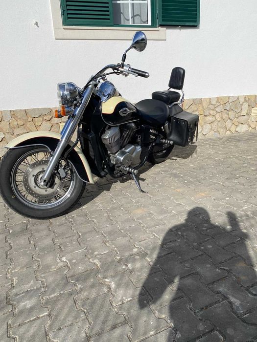 Honda Shadow 750