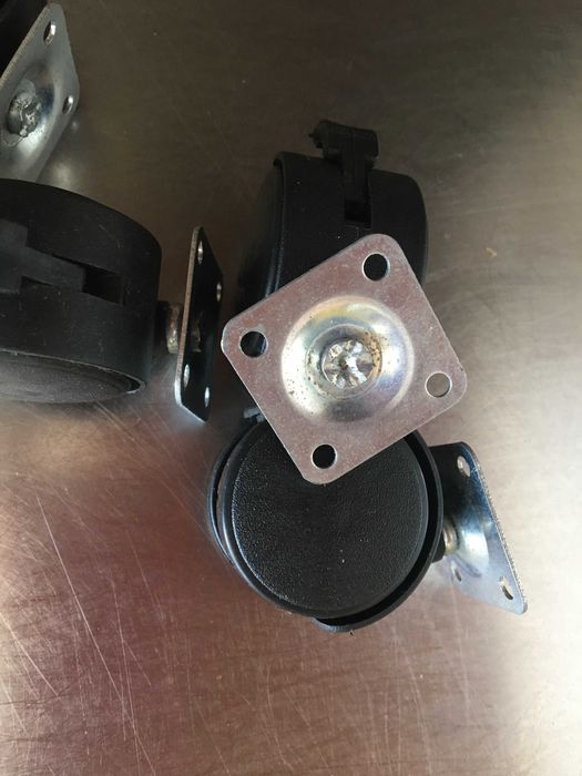 4 rodas pequenas para moveis, cadeiras, mochilas...etc