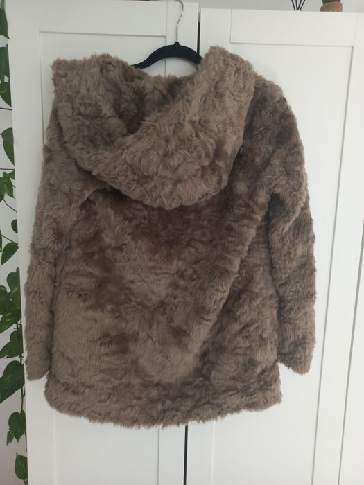 Casaco pêlo castanho Pull&Bear S