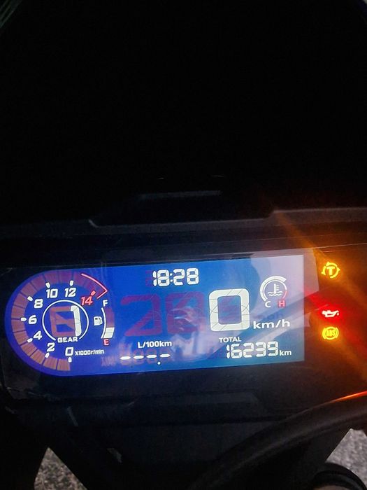 Honda CBR650R (35kw livrete) deslimitada