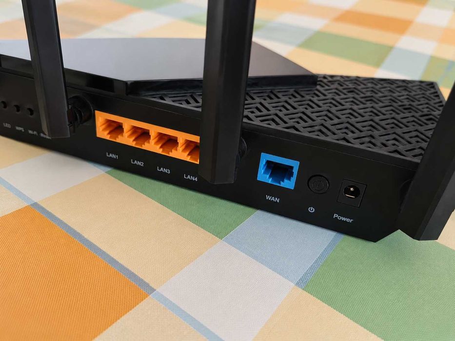 Kit Router Mesh Wi-Fi 6 TP-Link AX73 + 5x RE300 + 2x RE305