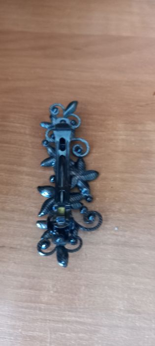 Spinki do włosów cztery sztuki