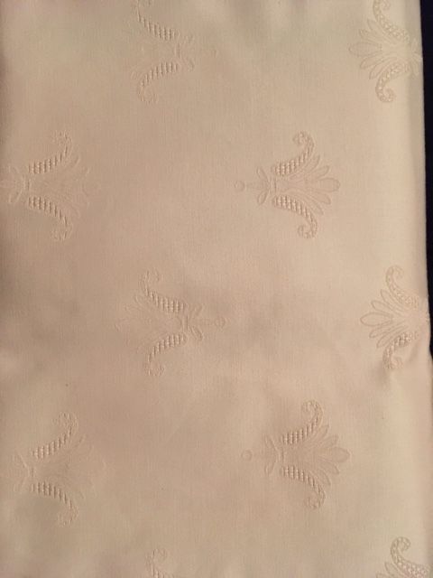 Toalha de Mesa Tecido Adamascado