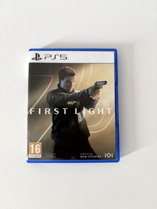 Диск 007 First Light PS5