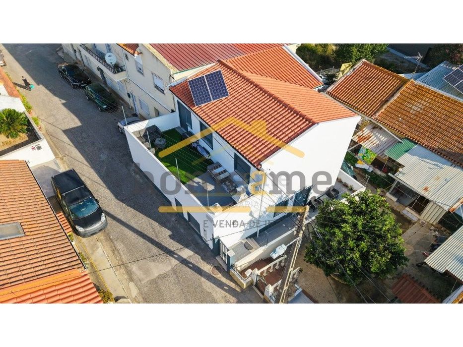 Moradia T4 - Casal Pinheiro- Alenquer