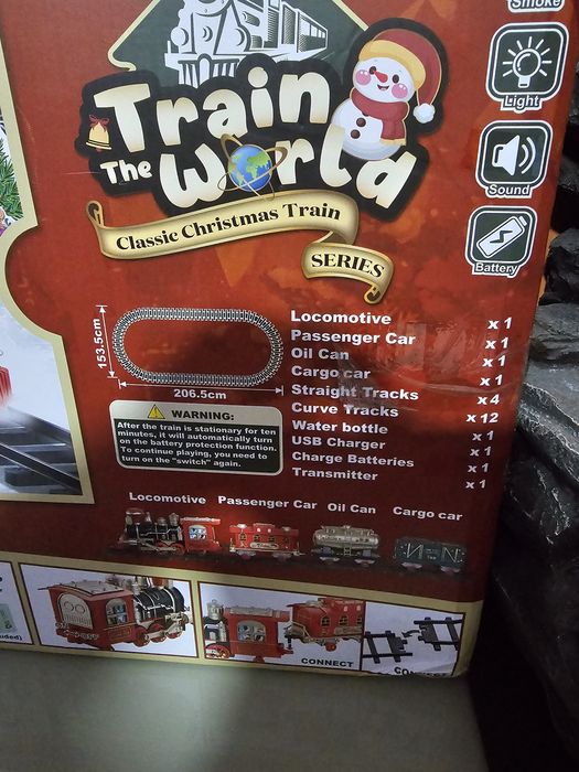 Este conjunto de brinquedos é o Train the World, um comboio de Natal t