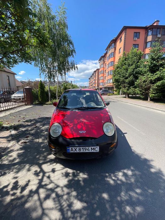 Автомобіль Chery QQ