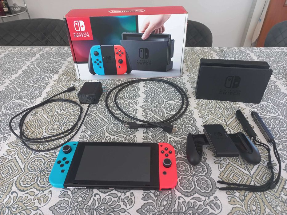 Nintendo Switch V1 Americana