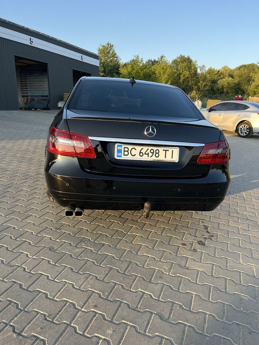 Mercedes-benz w212 e250  2.2d