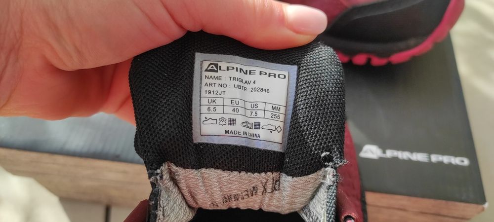 Buty trekkingowe Alpine Pro TRIGLAV 4. Rozmiar 40