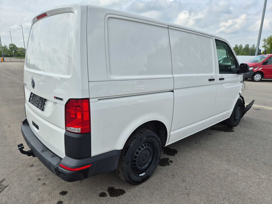 автомобіль на продаж