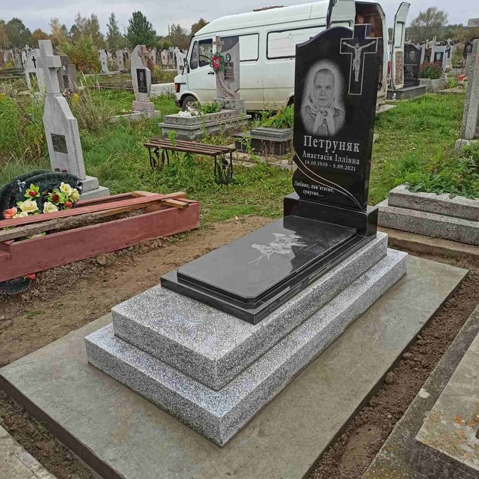 Встановлення пам'ятників, залиття обмоток , демонтаж старих, вирівнюва