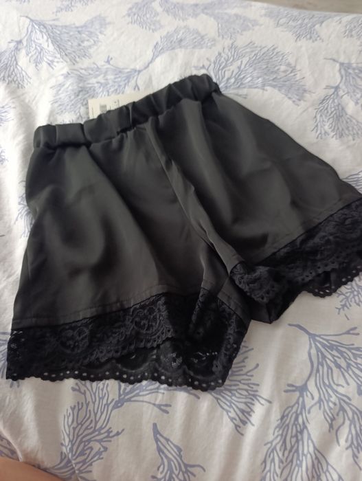 Nowe spodenki damskie Olavoga