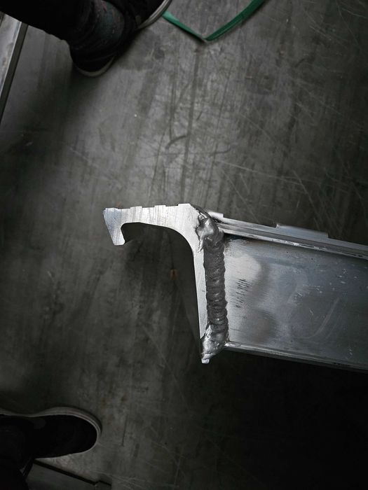 Najazdy aluminiowe 2.5m do 25T - Dostawa, gwarancja, znak CE