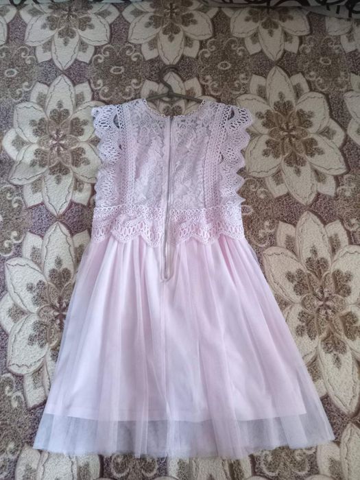 Сукня для дівчинки гіпюрова