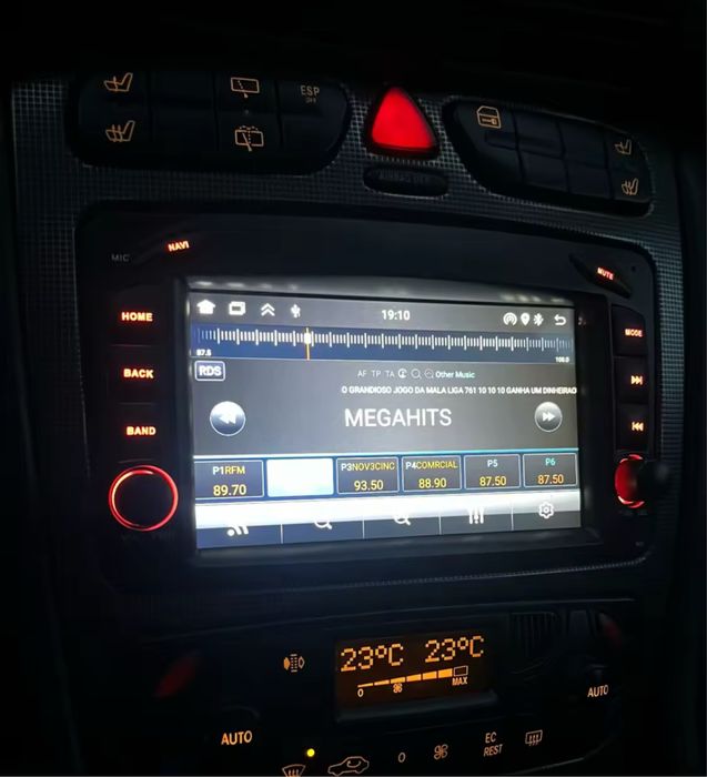 Radios novos Mercedes c220 clk ML Vito Viano w203 etc gps bluethoo
