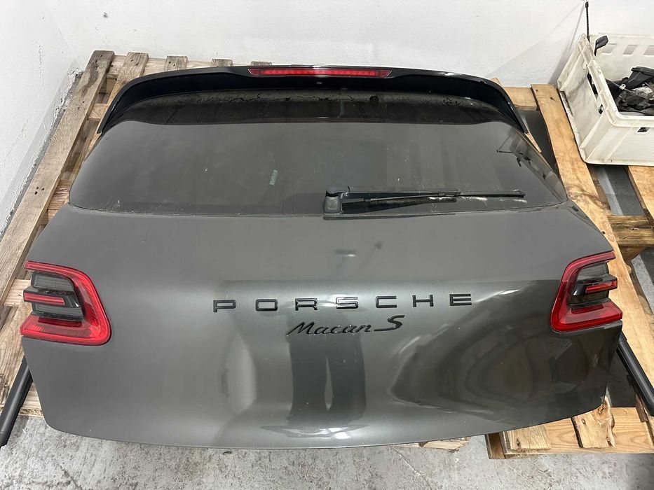Крышка багажника Porsche Macan 95B S разборка