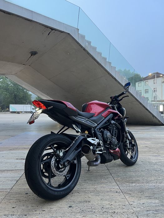 Triumph Street Triple 765 RS | Carnival Red | Garantia até 2027