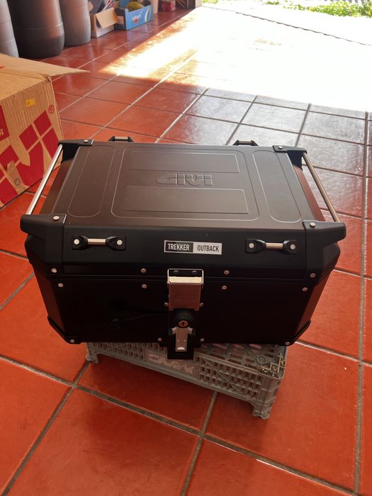 Givi Trekker Outback 58