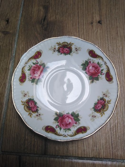 Duo Queen's Fine Bone China