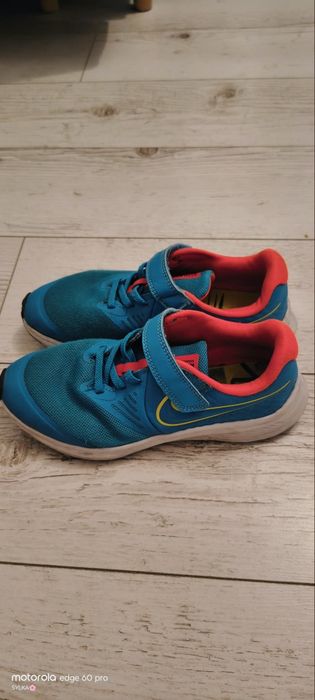 Adidasy Nike dla chlopca roz 33