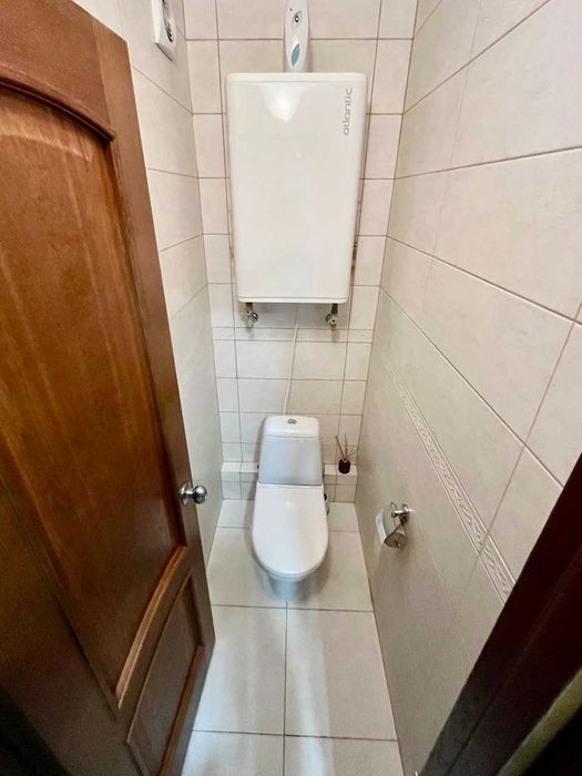 ПРОДАЖ укомплектованої 3-кімнатної квартири в Центрі (Держ.програми)