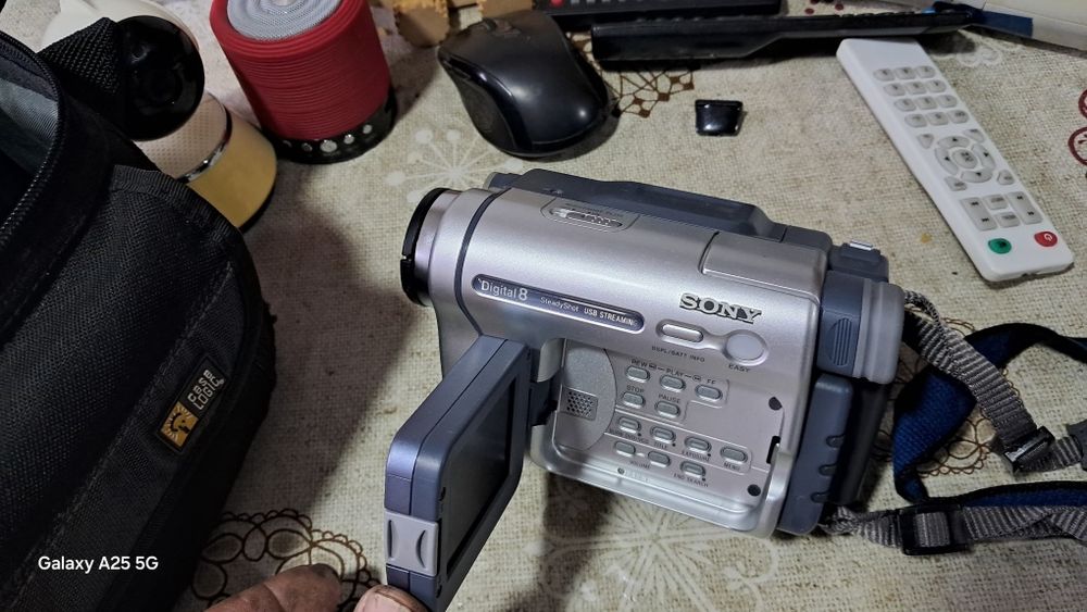 Відеокамера soni handikam