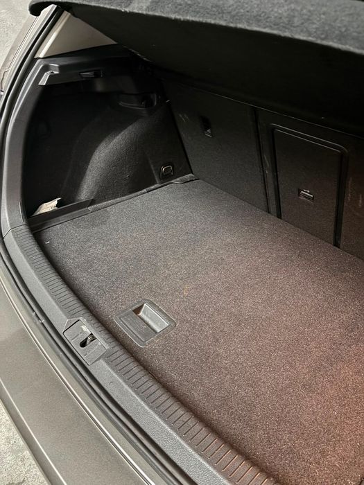 VW Golf VII 1.6 TDI BlueMotion 110cv | Muito Estimado