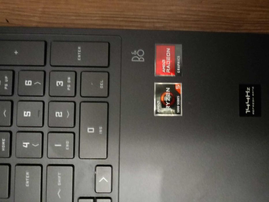 Sprzedam laptop HP Victus 16 – Ryzen 5 5600H / RX 6500M / 16 GB RAM