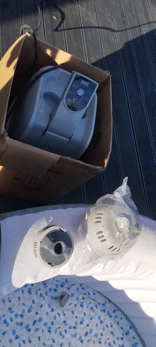 Bestway lay z spa jacuzzi basen St.Lucia