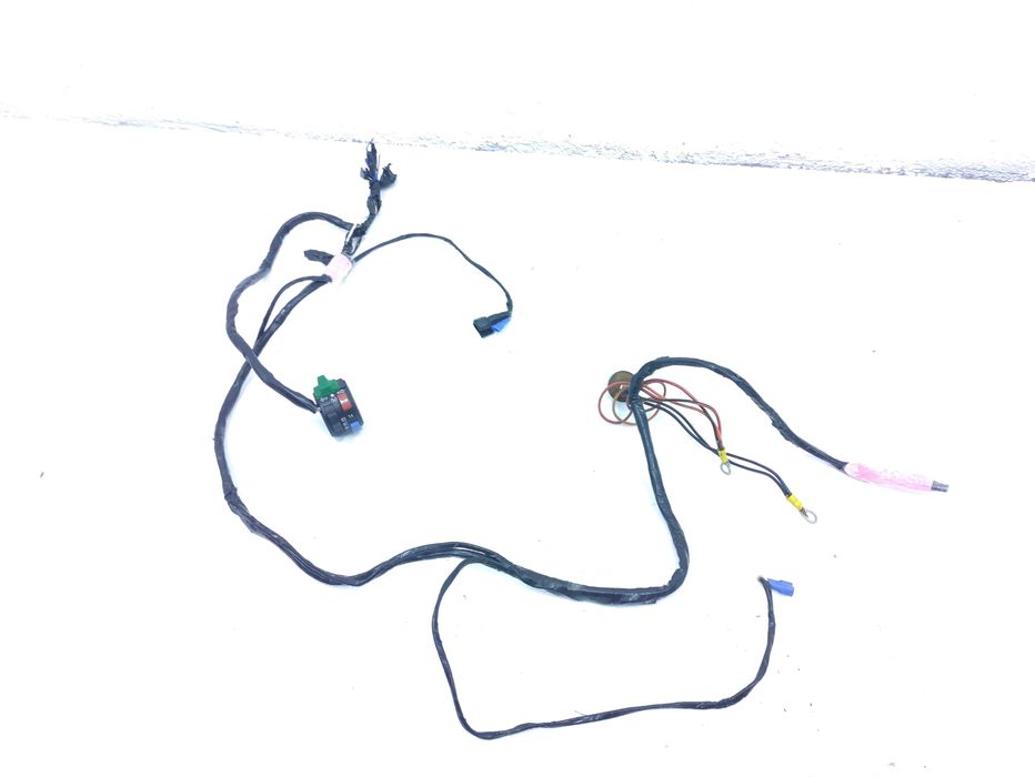 Yamaha yzf 400.426 98do02 Instalacja do świateł elektryka części