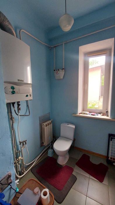 Продається гарний доглянутий будинок в с.Конюшки