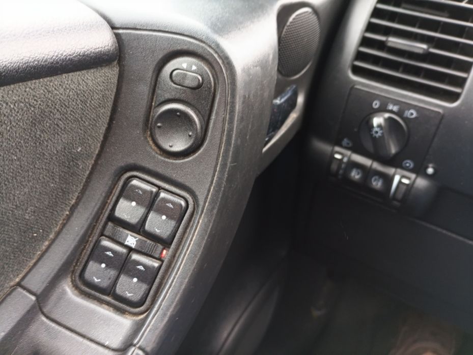 Sprzedam Opla Zafira 7 osobowy