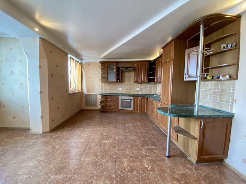 Продажа 3к квартиры ул. Автозаводская 99/4 Оболонский р-н