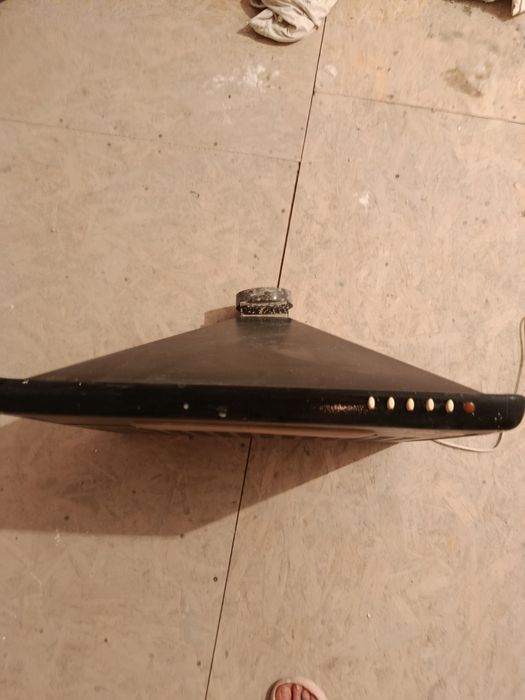 Витяжка кухонна традиційна