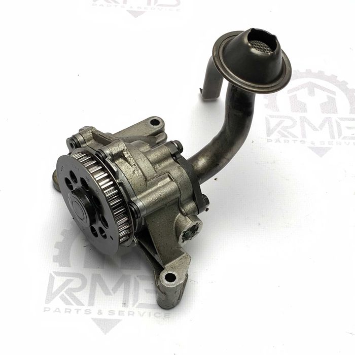 03L115105B Масляний насос двигуна на Фольксваген Крафтер 2.0 TDI