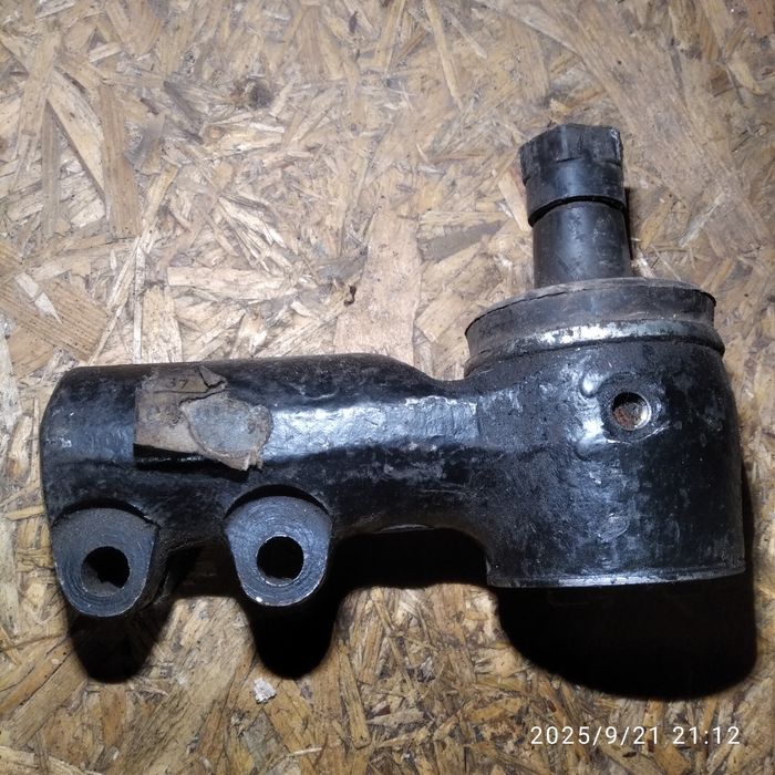 Наконечник рулевой тяги МАЗ 500