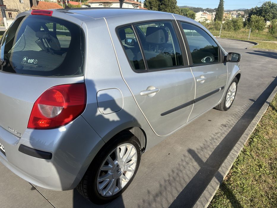 Renault Clio 1.5 DCI 86 CV