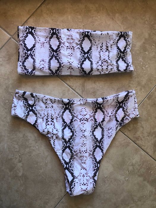 Conjunto de Biquini novo cai-cai 38