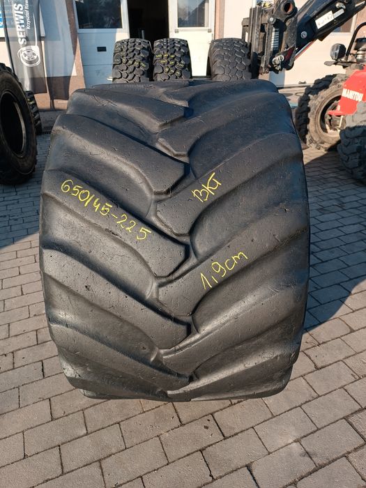 650/45-22.5 BKT Flotation TR 678 650/45R22.5