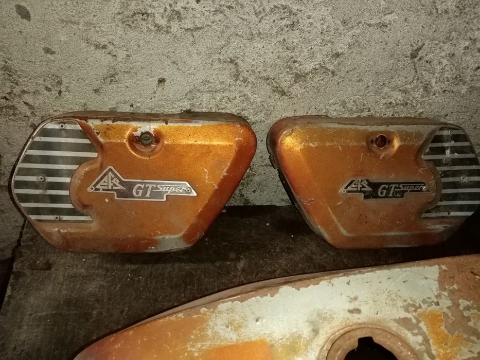 Tampas e depósito Sachs fs