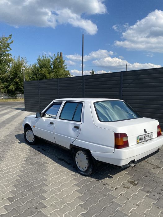 Заз 110307 Таврія