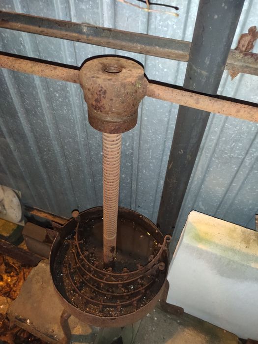 Пресс для вина, винограда, сока.